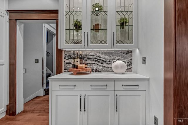 1019 N 9th St, Boise, ID 83702