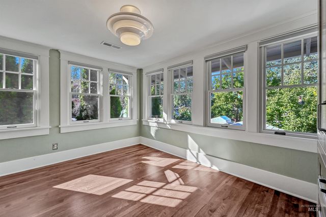 1019 N 9th St, Boise, ID 83702