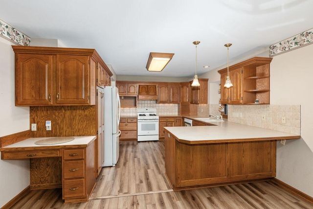 4206 Little Star Court, Grandville, MI 49418