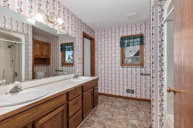 4206 Little Star Court, Grandville, MI 49418