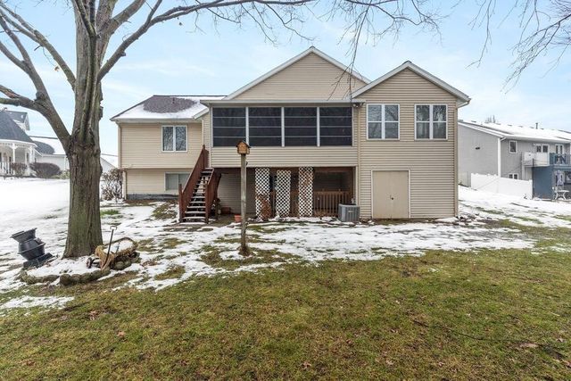 4206 Little Star Court, Grandville, MI 49418