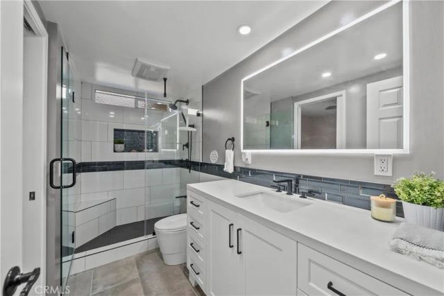 25009 Wintergreen Court, Stevenson Ranch, CA 91381