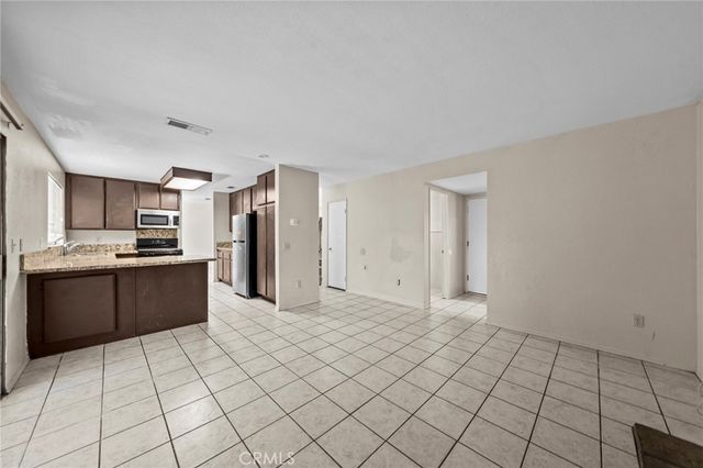 580 Wimbledon, San Jacinto, CA 92583