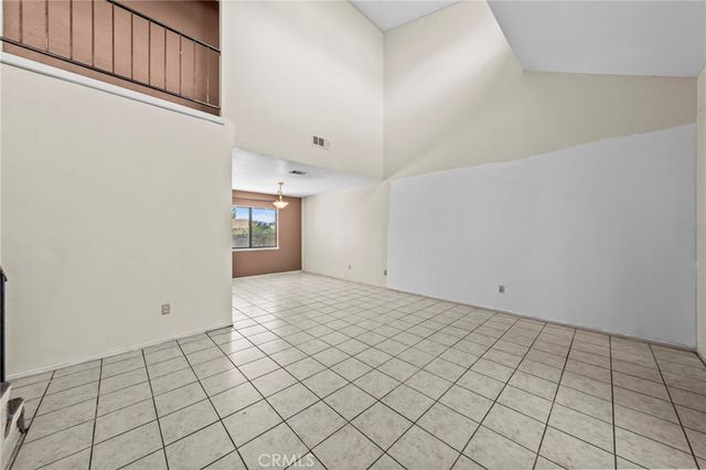 580 Wimbledon, San Jacinto, CA 92583