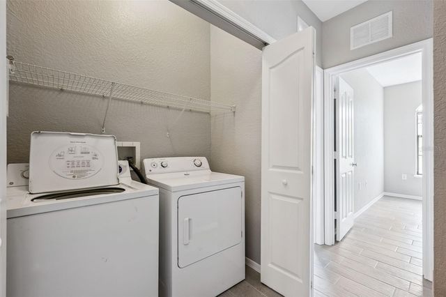 6123 METROWEST BOULEVARD 101, Orlando, FL 32835