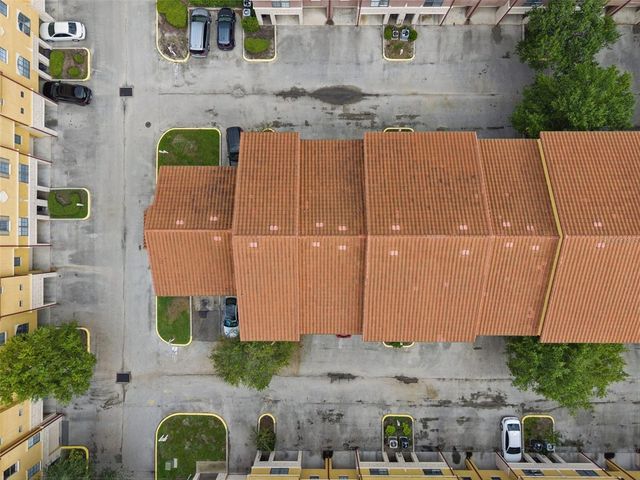 6123 METROWEST BOULEVARD 101, Orlando, FL 32835