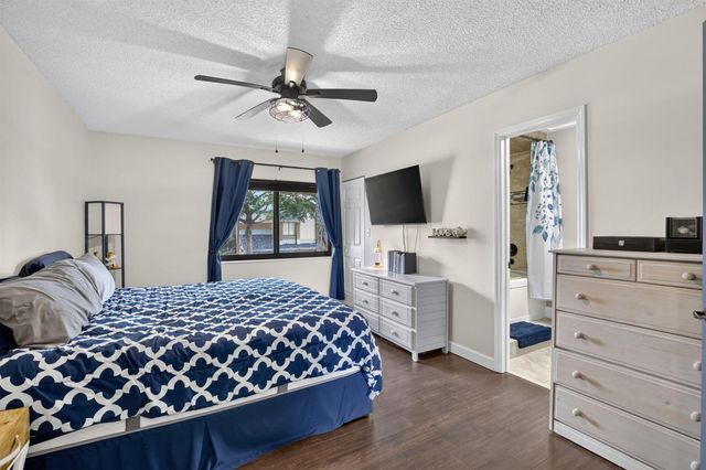124 Wimbledon Lake Drive, Plantation, FL 33324