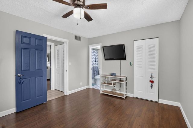 124 Wimbledon Lake Drive, Plantation, FL 33324