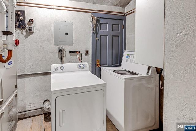 82 Winsor, Glen Ridge, NJ 07028