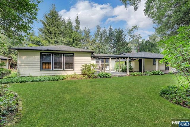 82 Winsor, Glen Ridge, NJ 07028