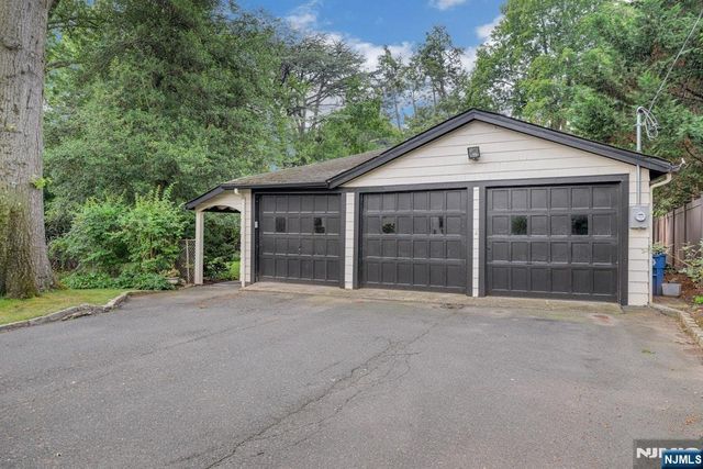 82 Winsor, Glen Ridge, NJ 07028