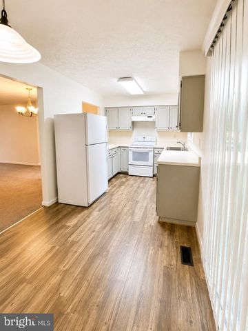 7719 ORA CT, Greenbelt, MD 20770