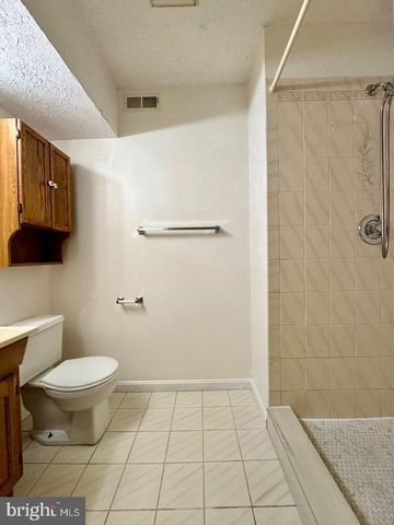 7719 ORA CT, Greenbelt, MD 20770