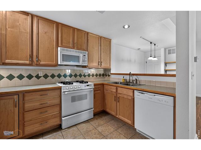 1575 Zamia Ave 2, Boulder, CO 80304