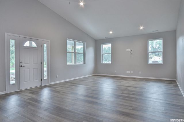 320 Tecumseh Street, Sterling, NE 68443