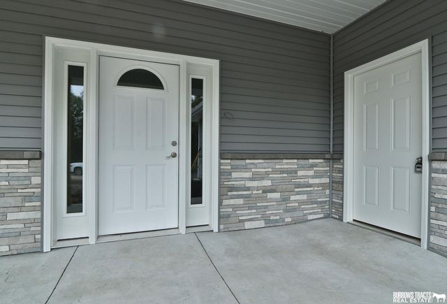 320 Tecumseh Street, Sterling, NE 68443