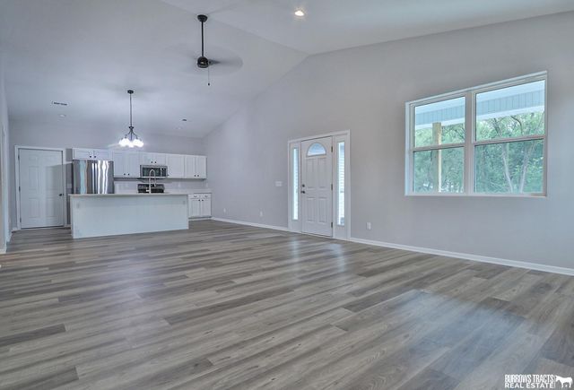 320 Tecumseh Street, Sterling, NE 68443