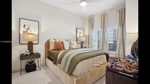 7850 Pasadena Blvd C1, Pembroke Pines, FL 33024