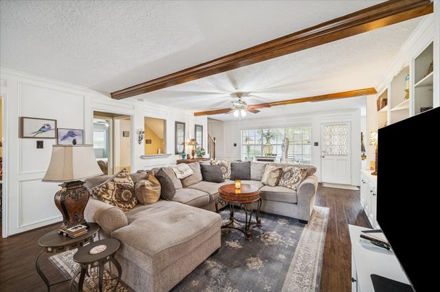 3506 Lost Lake Drive, Kingwood, TX 77339