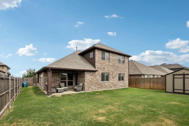 8704 White Rock Lane, Denton, TX 76226