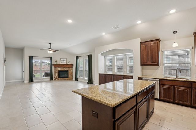 8704 White Rock Lane, Denton, TX 76226