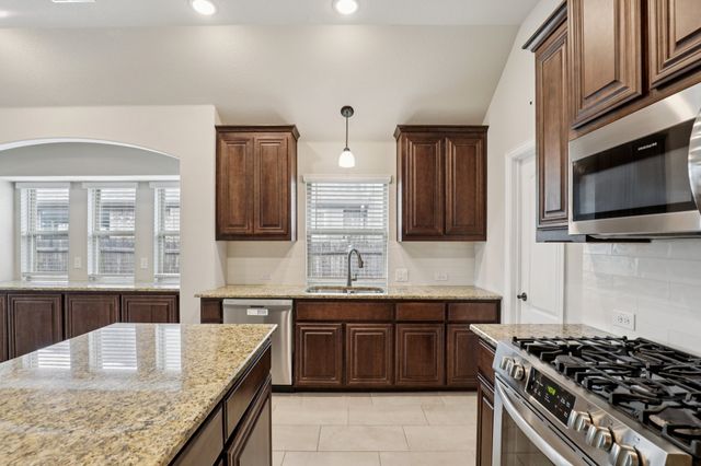 8704 White Rock Lane, Denton, TX 76226