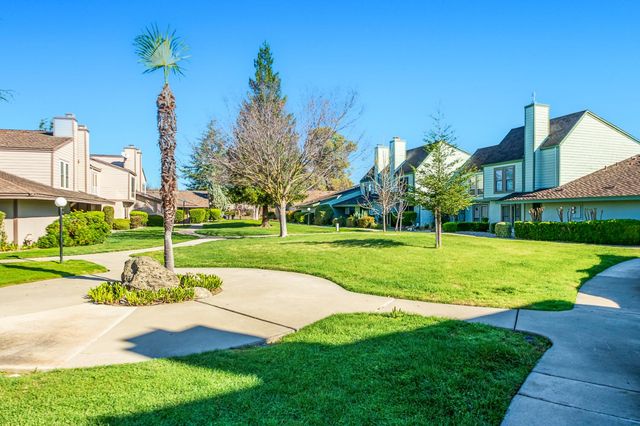 134 Touchstone Pl, West Sacramento, CA 95691