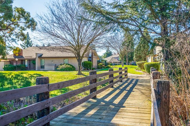 134 Touchstone Pl, West Sacramento, CA 95691