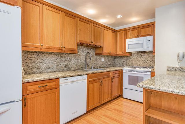 134 Touchstone Pl, West Sacramento, CA 95691