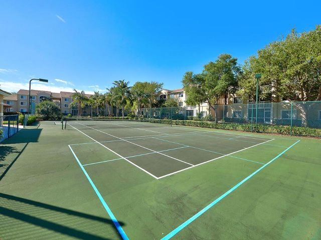 260 Village Boulevard 5204, Tequesta, FL 33469