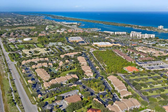 260 Village Boulevard 5204, Tequesta, FL 33469