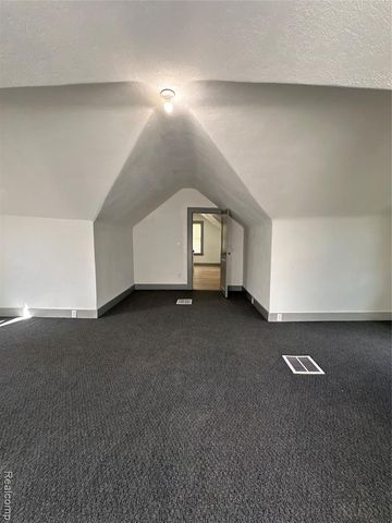 2286 Tuxedo Street, Detroit, MI 48206