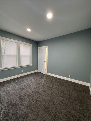 2286 Tuxedo Street, Detroit, MI 48206
