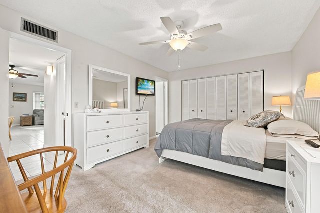 479 Burgundy J, Delray Beach, FL 33484