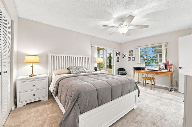 479 Burgundy J, Delray Beach, FL 33484