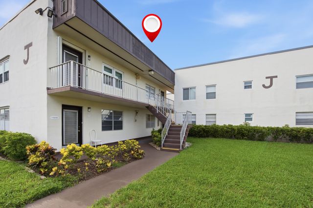 479 Burgundy J, Delray Beach, FL 33484