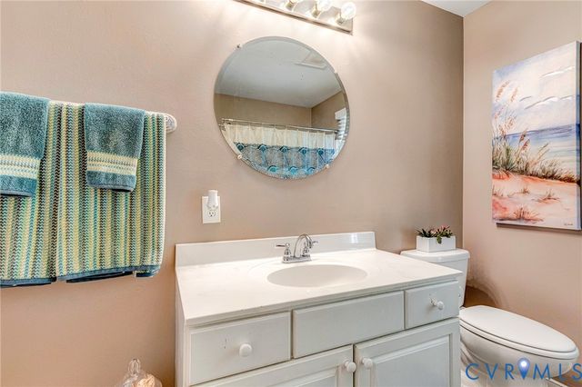 4400 Three Bridge Rd, Powhatan, VA 23139