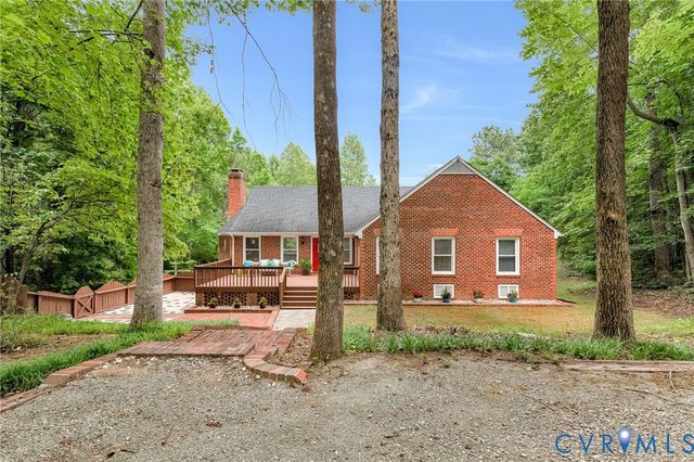 4400 Three Bridge Rd, Powhatan, VA 23139