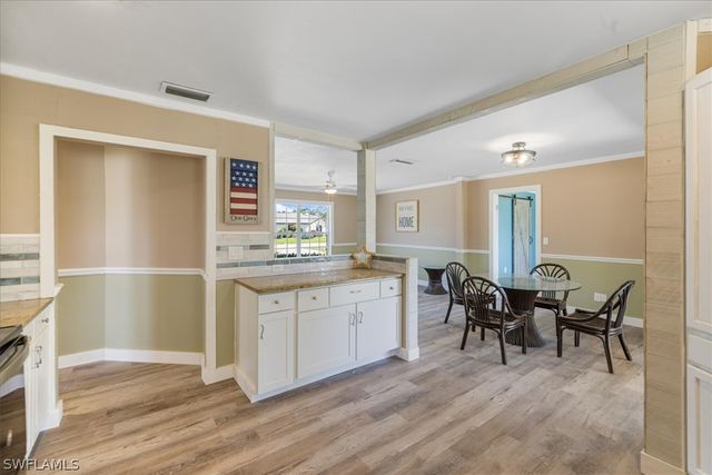 4216 SE 1st CT, Cape Coral, FL 33904