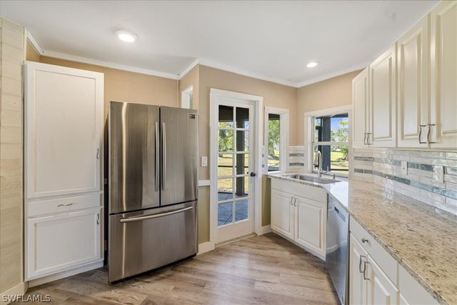 4216 SE 1st CT, Cape Coral, FL 33904