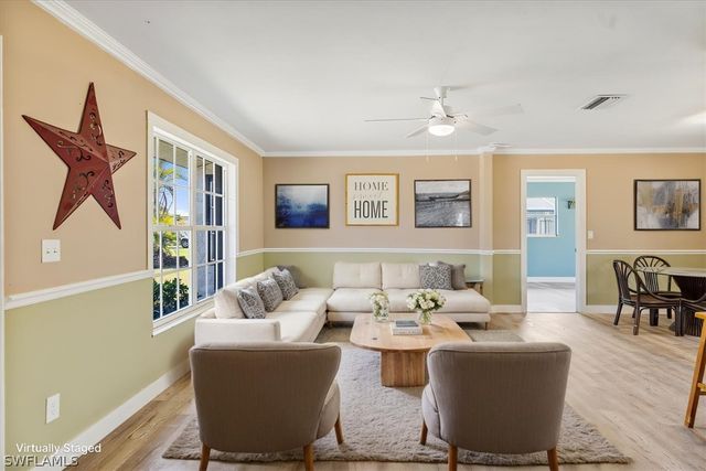 4216 SE 1st CT, Cape Coral, FL 33904