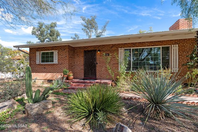 2120 N Norton Avenue, Tucson, AZ 85719