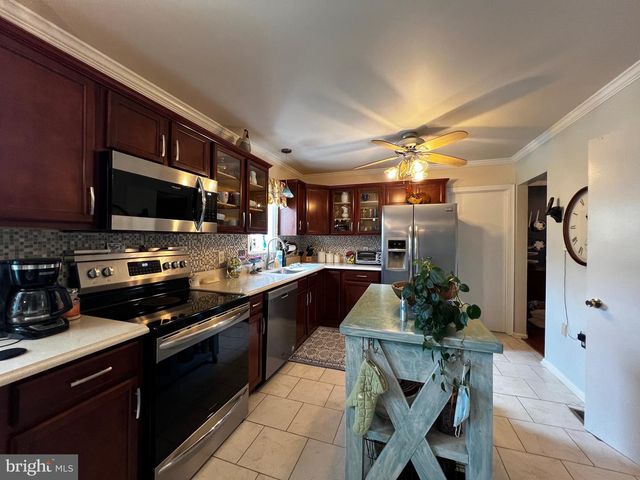 12713 PROSPECT KNOLLS DR, Bowie, MD 20720