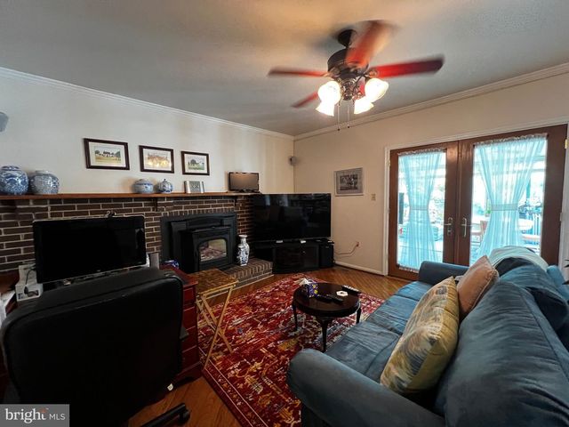 12713 PROSPECT KNOLLS DR, Bowie, MD 20720