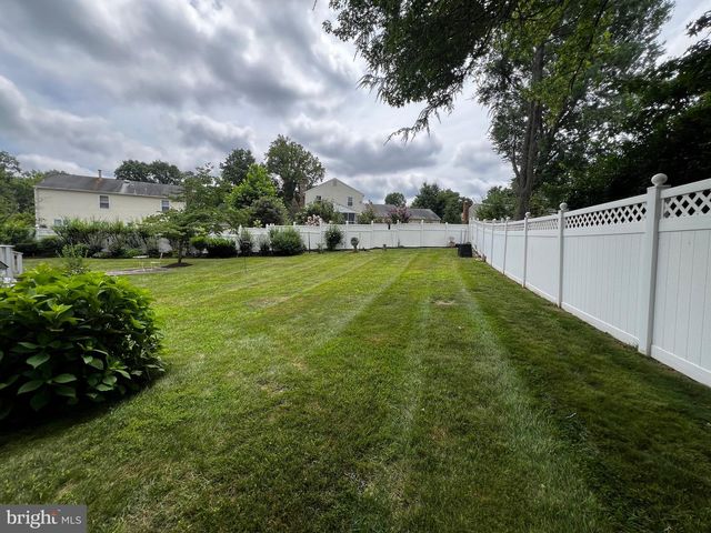 12713 PROSPECT KNOLLS DR, Bowie, MD 20720