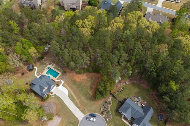 18 Pinoak Trail SE, Cartersville, GA 30121
