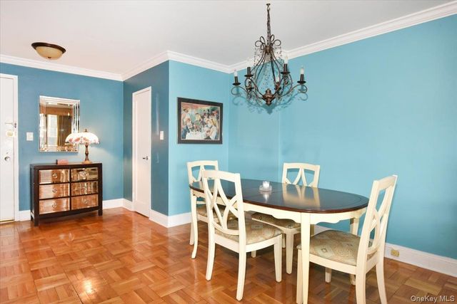 18-15 215 2G, Bayside, NY 11360