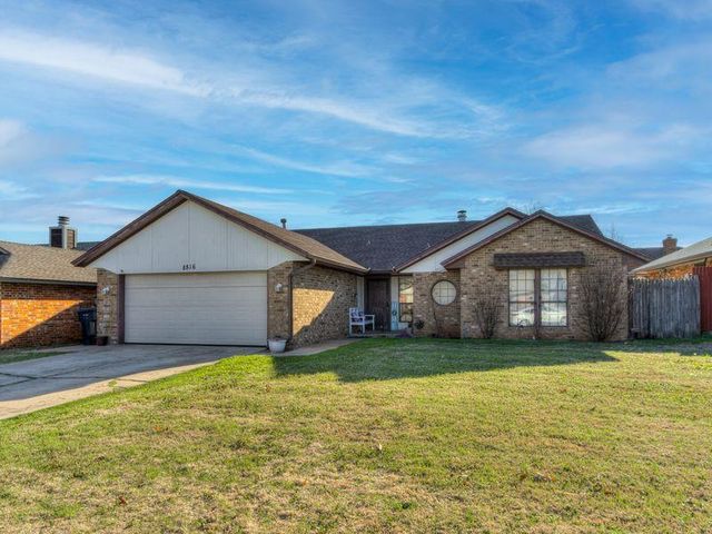 8816 Dena Lane, Oklahoma City, OK 73132