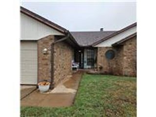 8816 Dena Lane, Oklahoma City, OK 73132