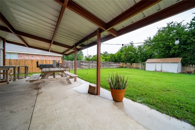 1032 Hampton Drive, Forney, TX 75126